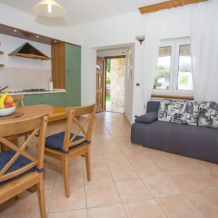 Apartman Holiday Maja Ii