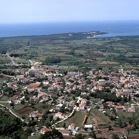 Holiday Maja Ii